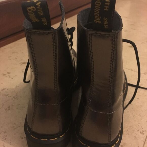 Dr. Martens Pascal Boots (never used) - Picture 2 of 8